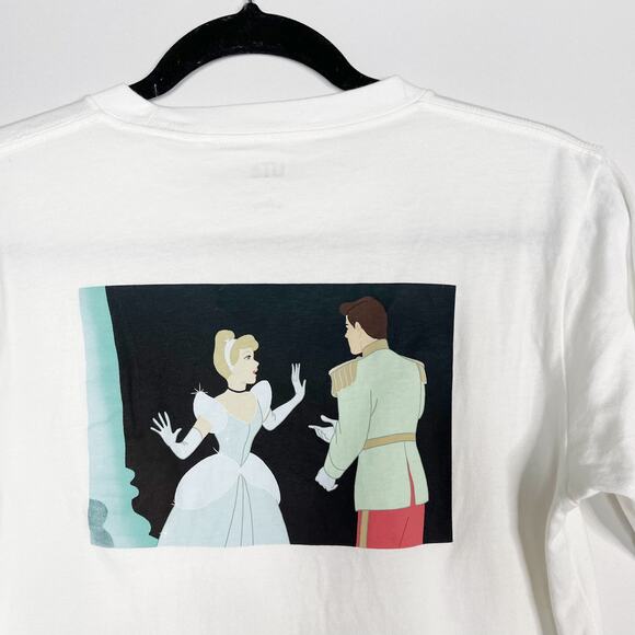 Uniqlo x Disney Womens Small S White Cinderella Short Sleeve Tee Clock Midnight - Picture 5 of 7